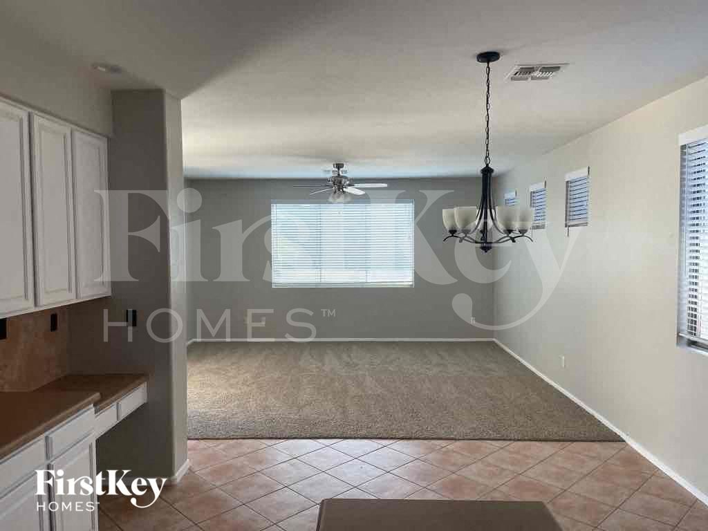 Building Photo - 18451 W Sunrise Dr