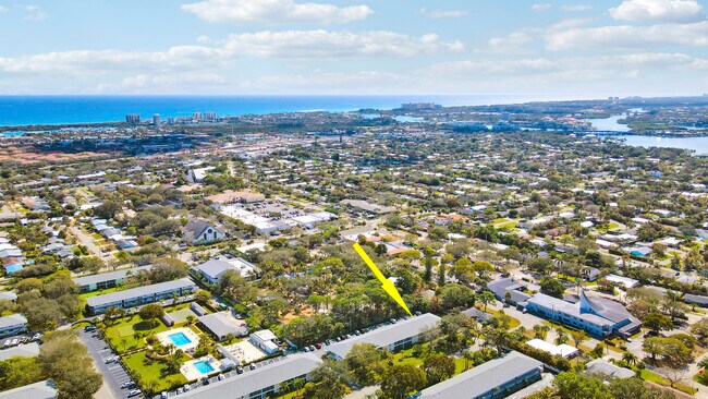 Building Photo - 1 Garden St