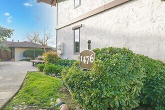 Building Photo - Beautiful Condo Available in Villa Moraga ...