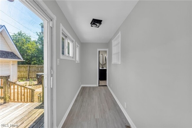 Building Photo - 1227 E 170th St