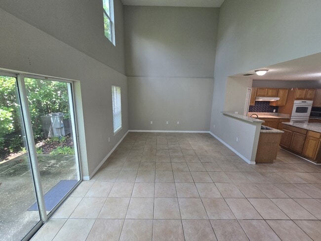 Building Photo - 405 Brooklet Cir