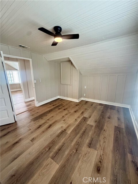 Building Photo - 437 Cypress Dr