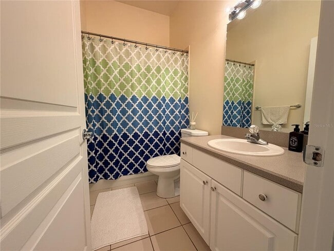 Building Photo - 5211 SW 91st Terrace