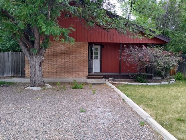 Building Photo - 470 S Fenton St
