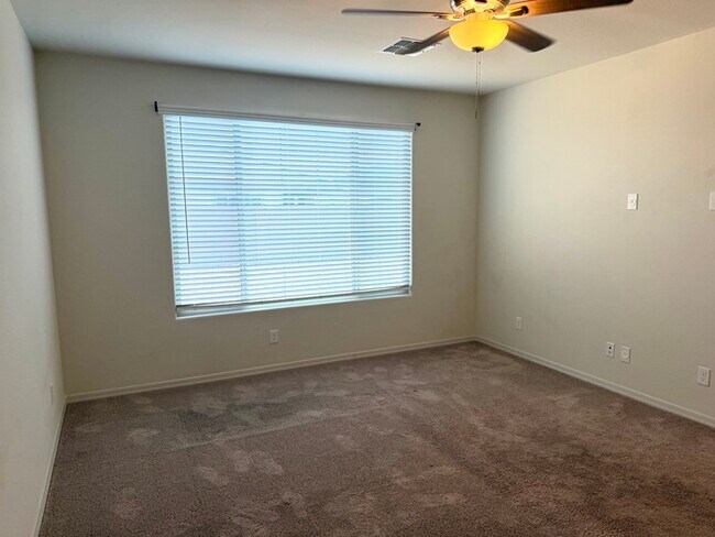 Building Photo - Beautiful 4BR/3BA single-story home in Harvest Queen Creek! Built in 2021 with 2,306 SF, den, che...
