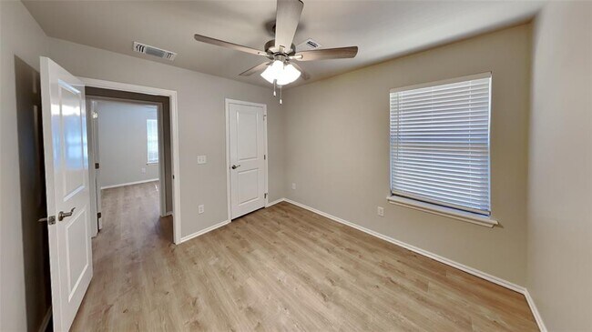 Building Photo - 9017 NW 127th St