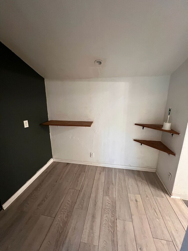 Building Photo - 2555 E Fort Lowell Rd