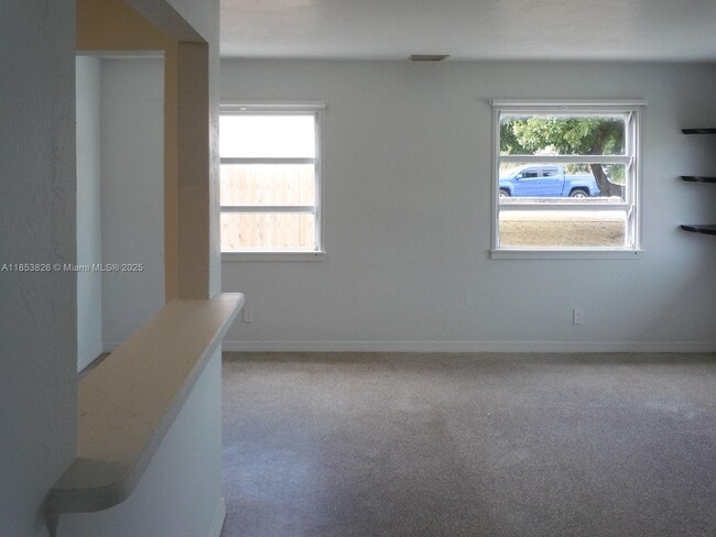 Building Photo - 2124 Taylor St
