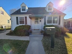 Building Photo - Charming 3 Bed / 1 Bath Cape Cod in Aberdeen, MD