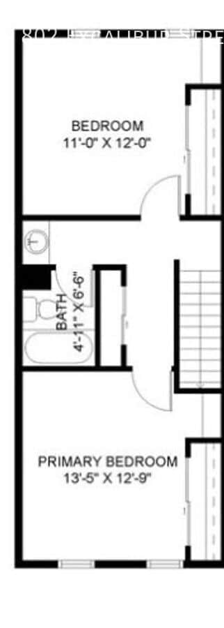 Building Photo - 802 Excalibur St