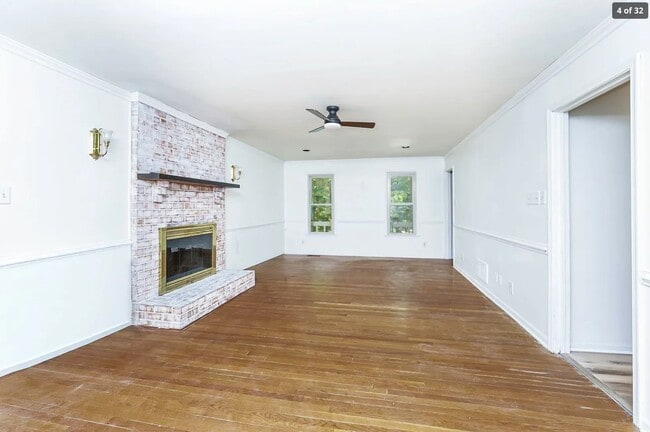 Building Photo - 720 Dove Path Ln