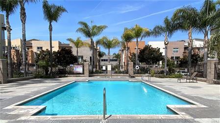 Building Photo - 5401 W 149th Plz