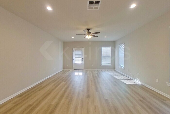 Building Photo - 129 Haygood Pt