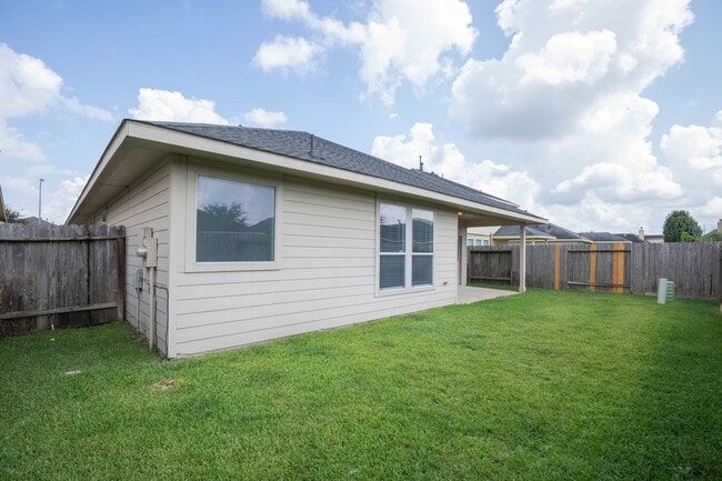 Building Photo - 7427 Boerne Creek Dr