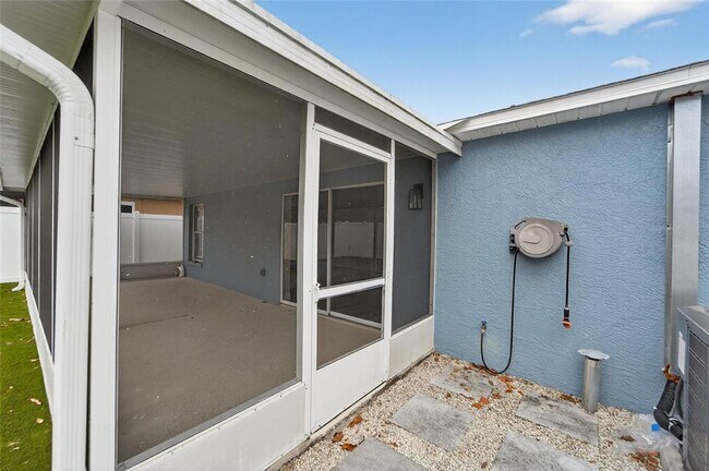 Building Photo - 523 Napa Valley Cir