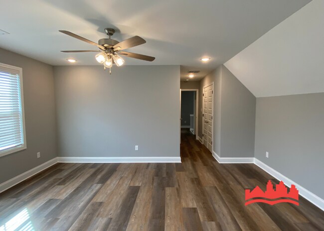 Building Photo - 9983 Messana St