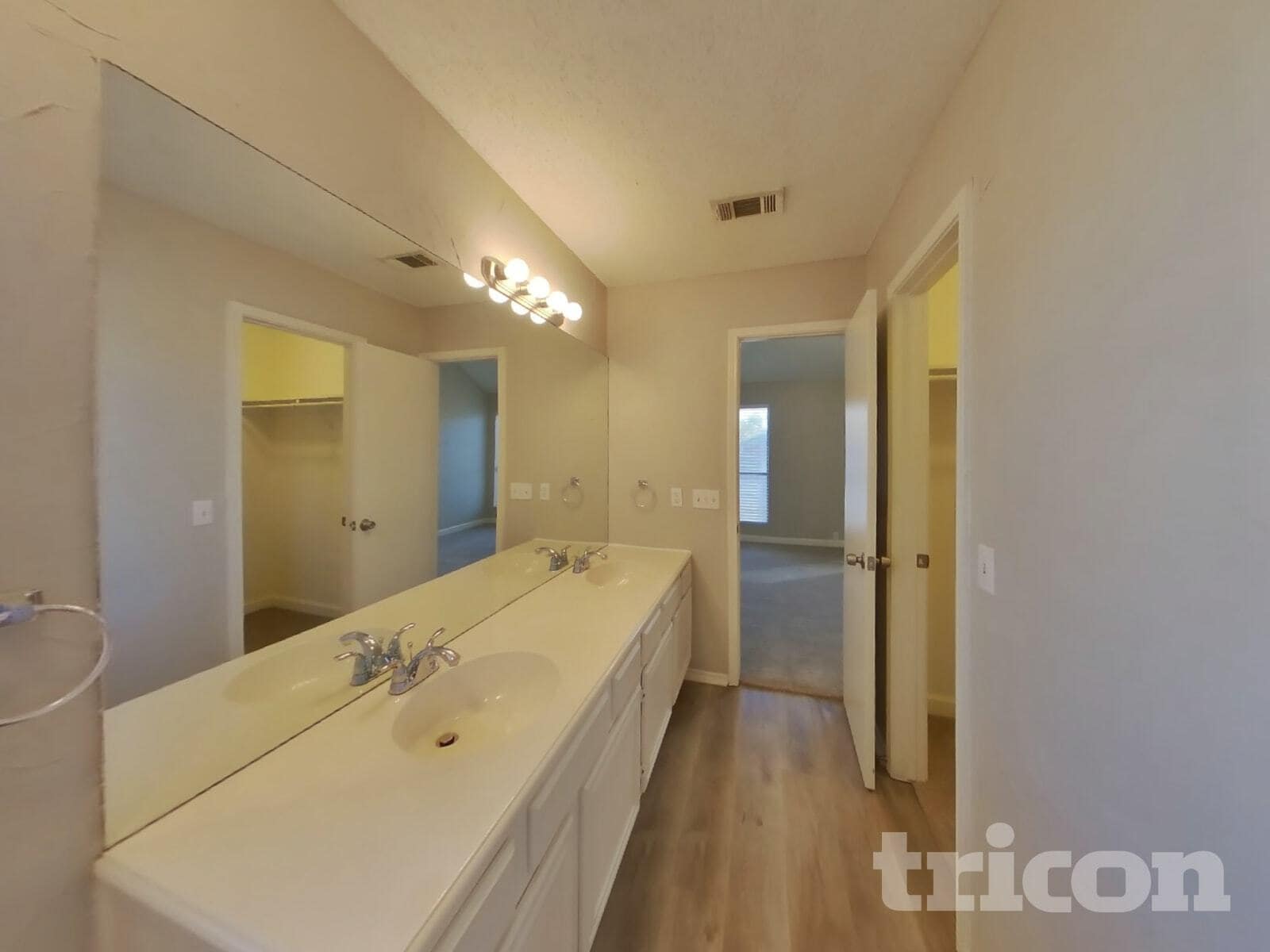 Building Photo - 1204 Shakleford Cir