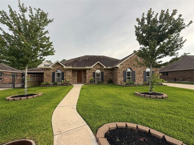 Primary Photo - 7014 Limestone Cir