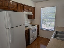 Building Photo - 1019 Burkett St