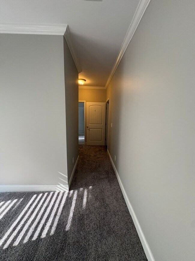 Building Photo - NOW AVAILABLE IN MILLSTONE!!
