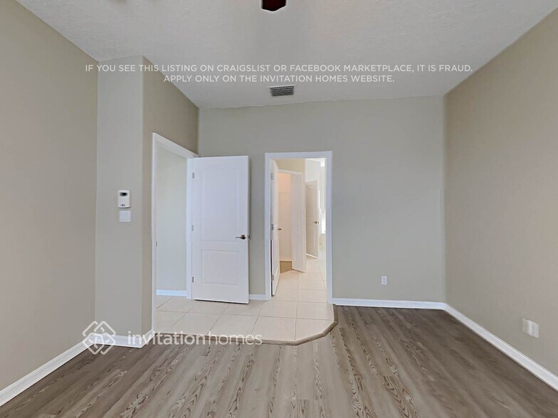 Building Photo - 2241 Brightwood Cir