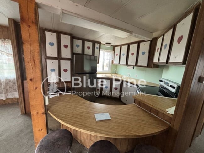 Building Photo - 511 US-26