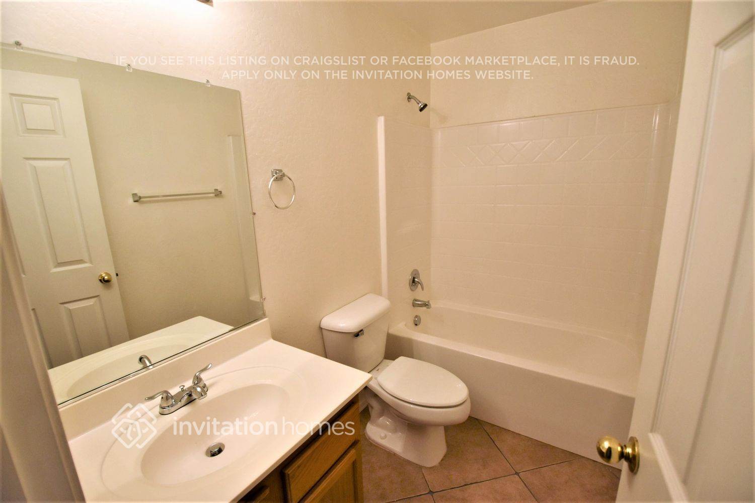 Building Photo - 10925 W Coolidge St