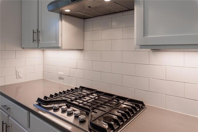 Building Photo - 1617 Woodwind Ln