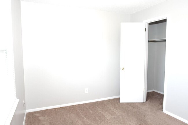 Building Photo - Available For Immediate Move-In!