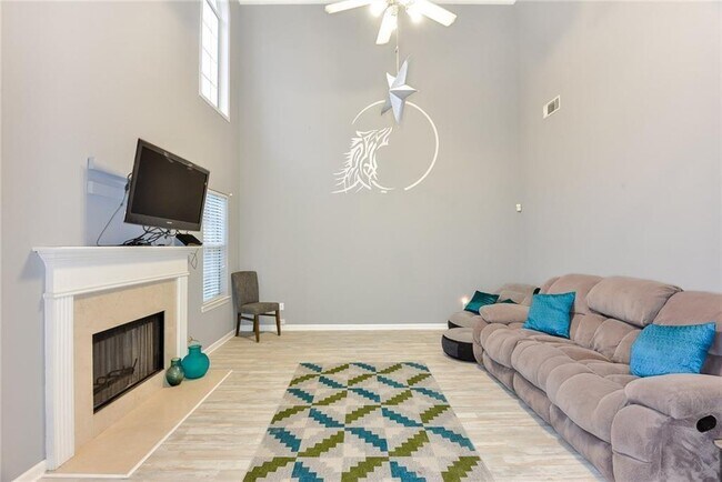 Building Photo - 1029 Ashton Oak Cir