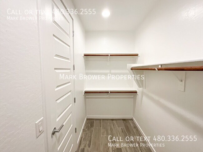 Building Photo - 100 E Virgo Pl