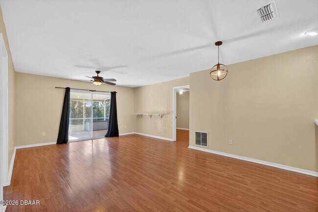 Building Photo - 1133 Squirrel Nest Ln