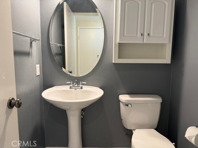 Building Photo - 42171 Orange Blossom Dr
