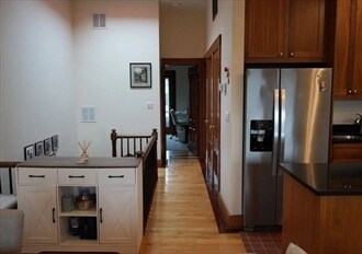 Building Photo - 11 Milford St