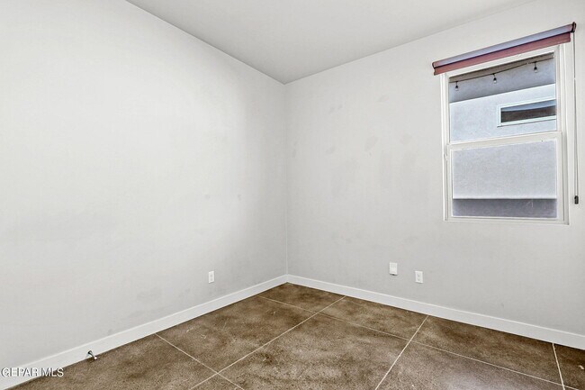 Building Photo - 14808 Harry Flournoy
