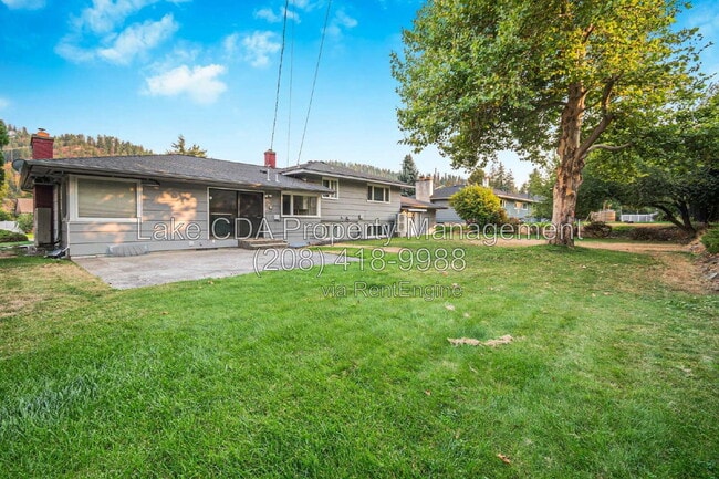 Building Photo - 203 N Bruce Rd