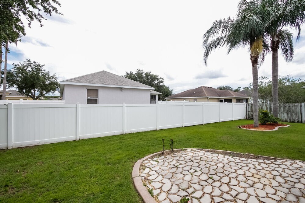 Building Photo - 4637 72nd Ct E