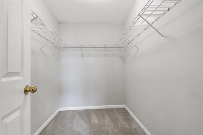 Building Photo - Coming Soon! Spacious 2-Bedroom Townhome in St. Charles, MO