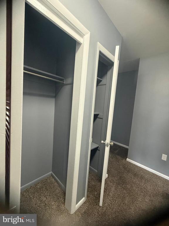 Building Photo - 75 Melrose Ave