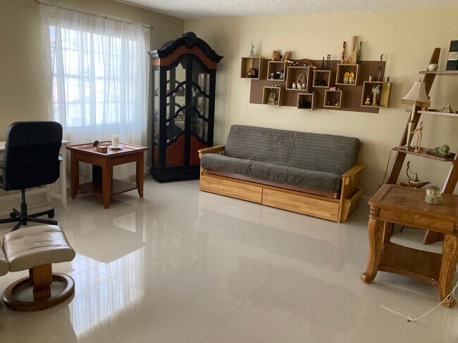 Building Photo - 6224 NW 180th Terrace