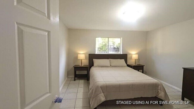 Building Photo - 1122 Havner Ln