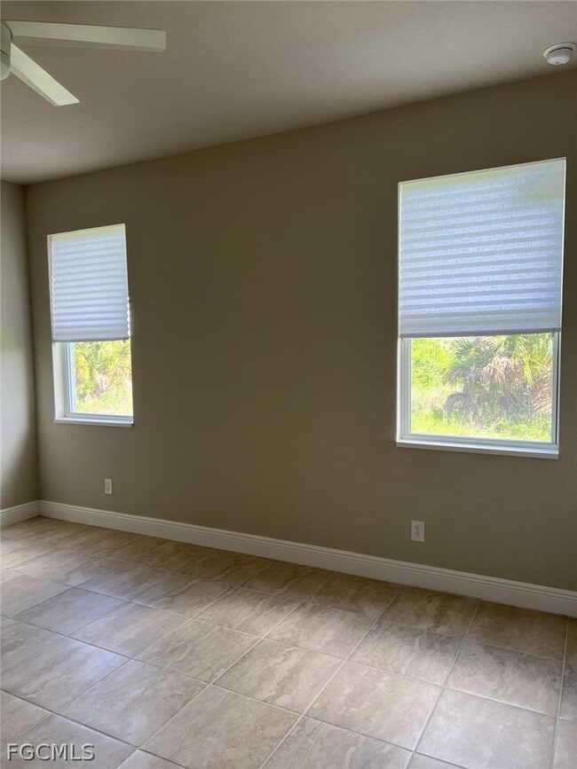 Building Photo - 125 Bethlehem Pl