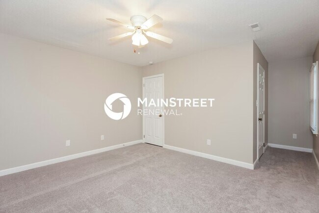 Building Photo - 3 Bedroom Pet-Friendly Home in Cornelius, NC with Main Street Renewal