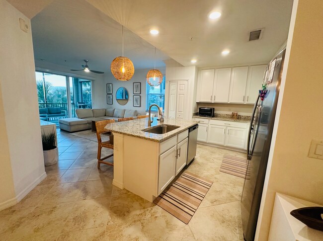 Building Photo - 43040 Greenway Blvd