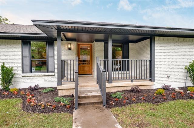 Building Photo - 7741 La Avenida Dr