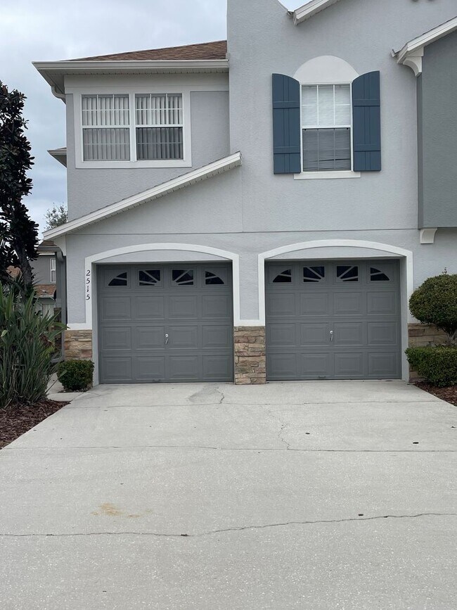Building Photo - 3/2.5 Townhouse in Kissimmee
