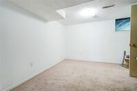 Building Photo - 133 Penn Ln