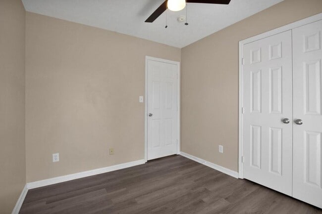 Building Photo - 3681 Highgate Dr