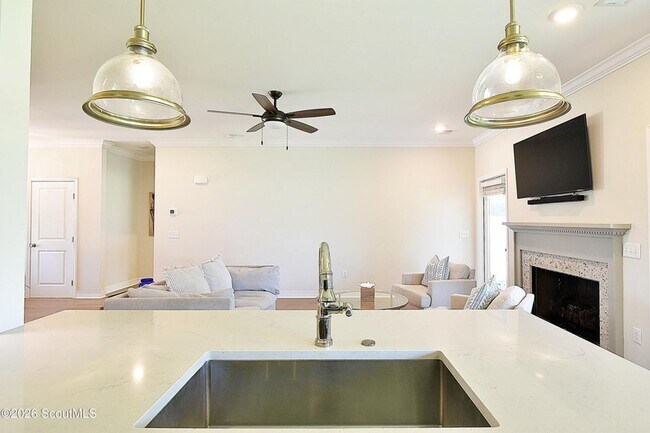 Building Photo - 119 Hadleigh Bluff