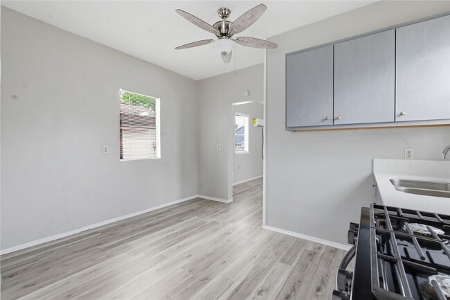 Building Photo - 7922 Sherman St